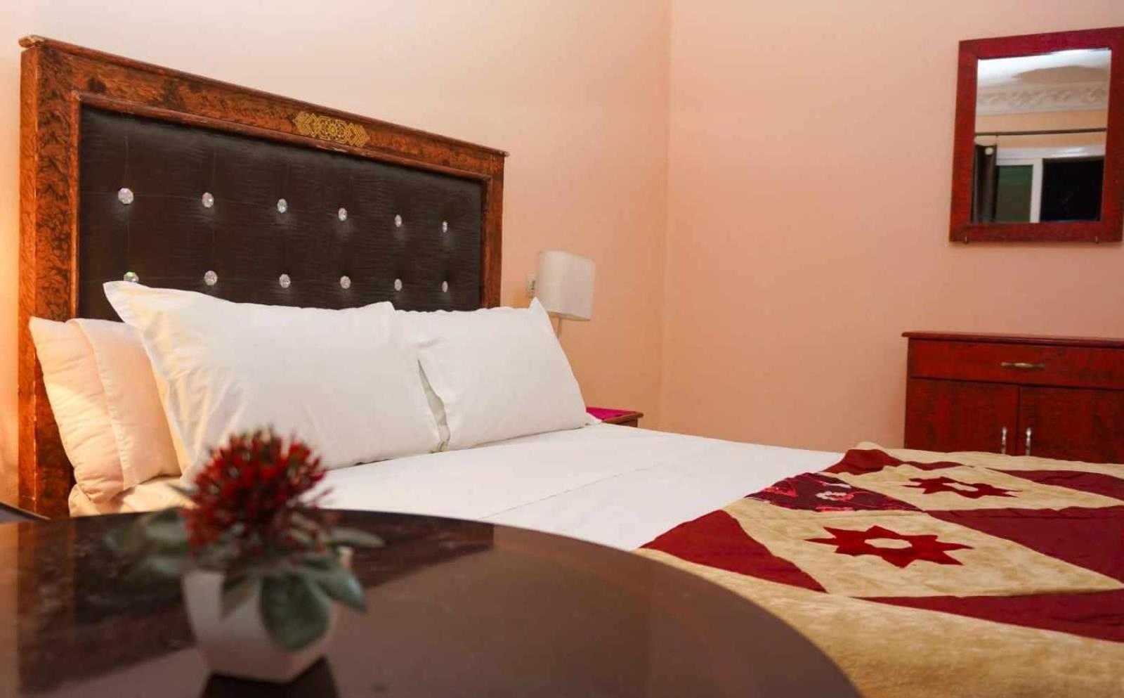 Hotel Ain Leuh المظهر الخارجي الصورة